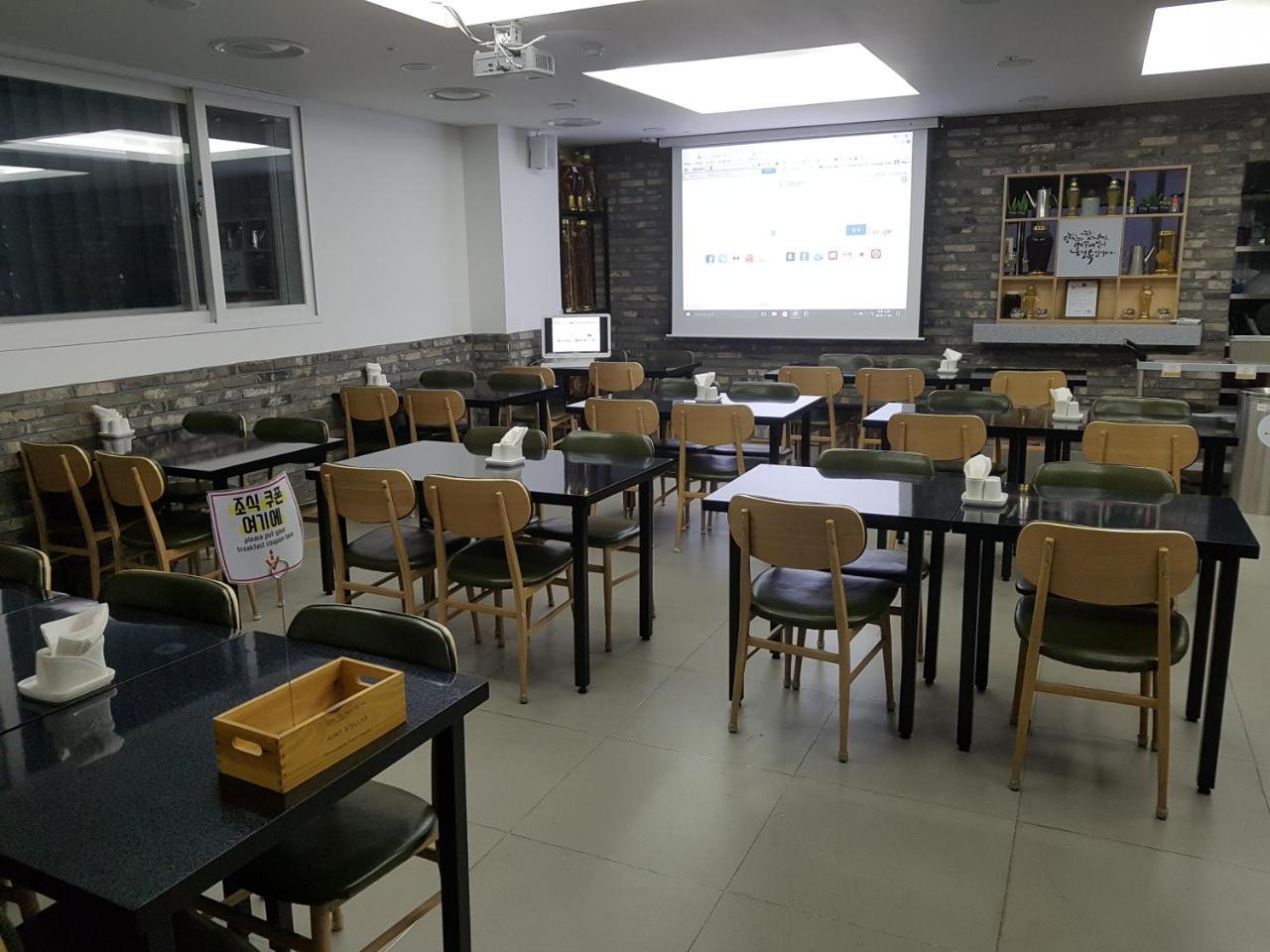 Gwangju Metropolitan City Venture Hotel מראה חיצוני תמונה