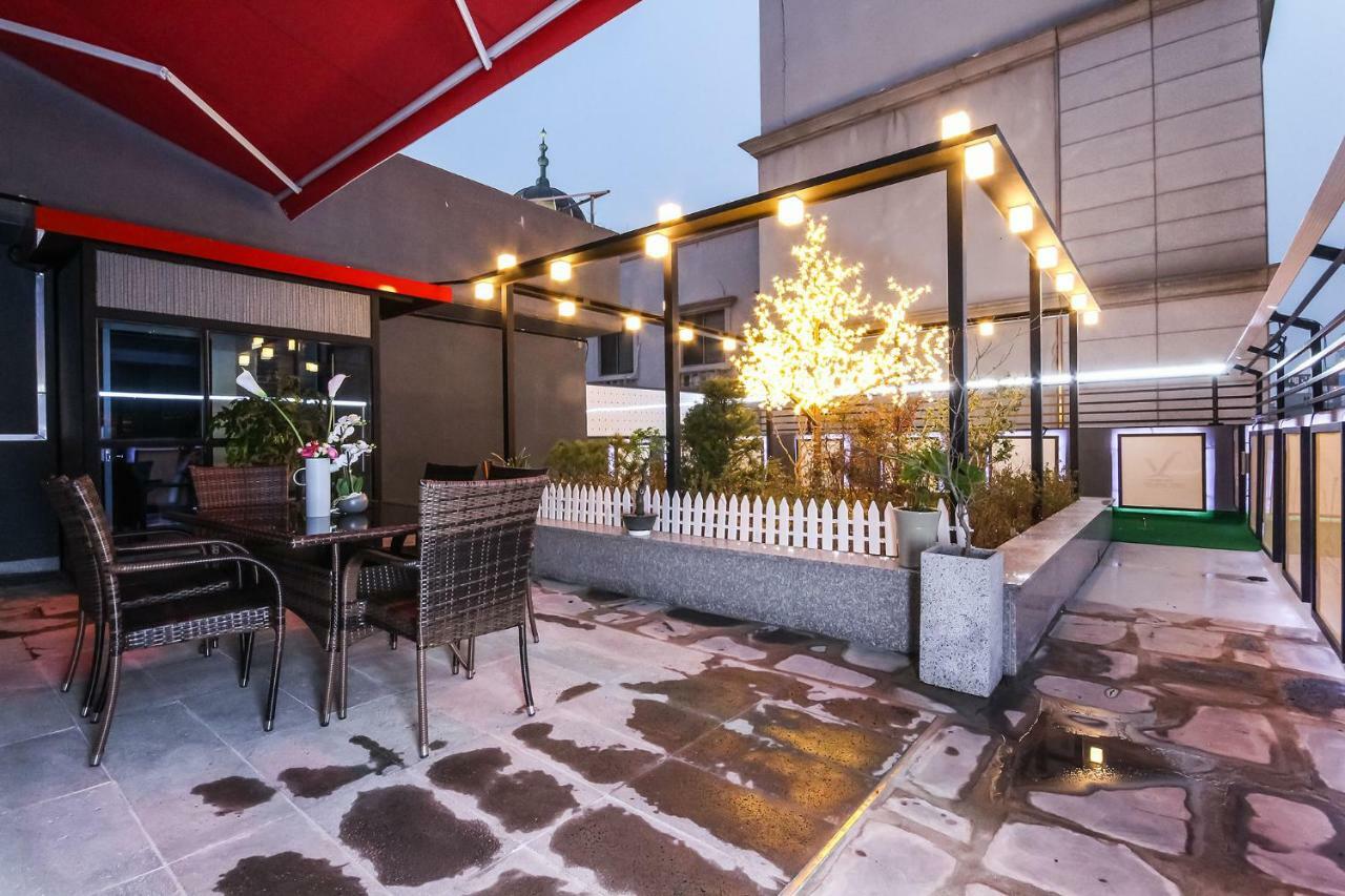 Gwangju Metropolitan City Venture Hotel מראה חיצוני תמונה