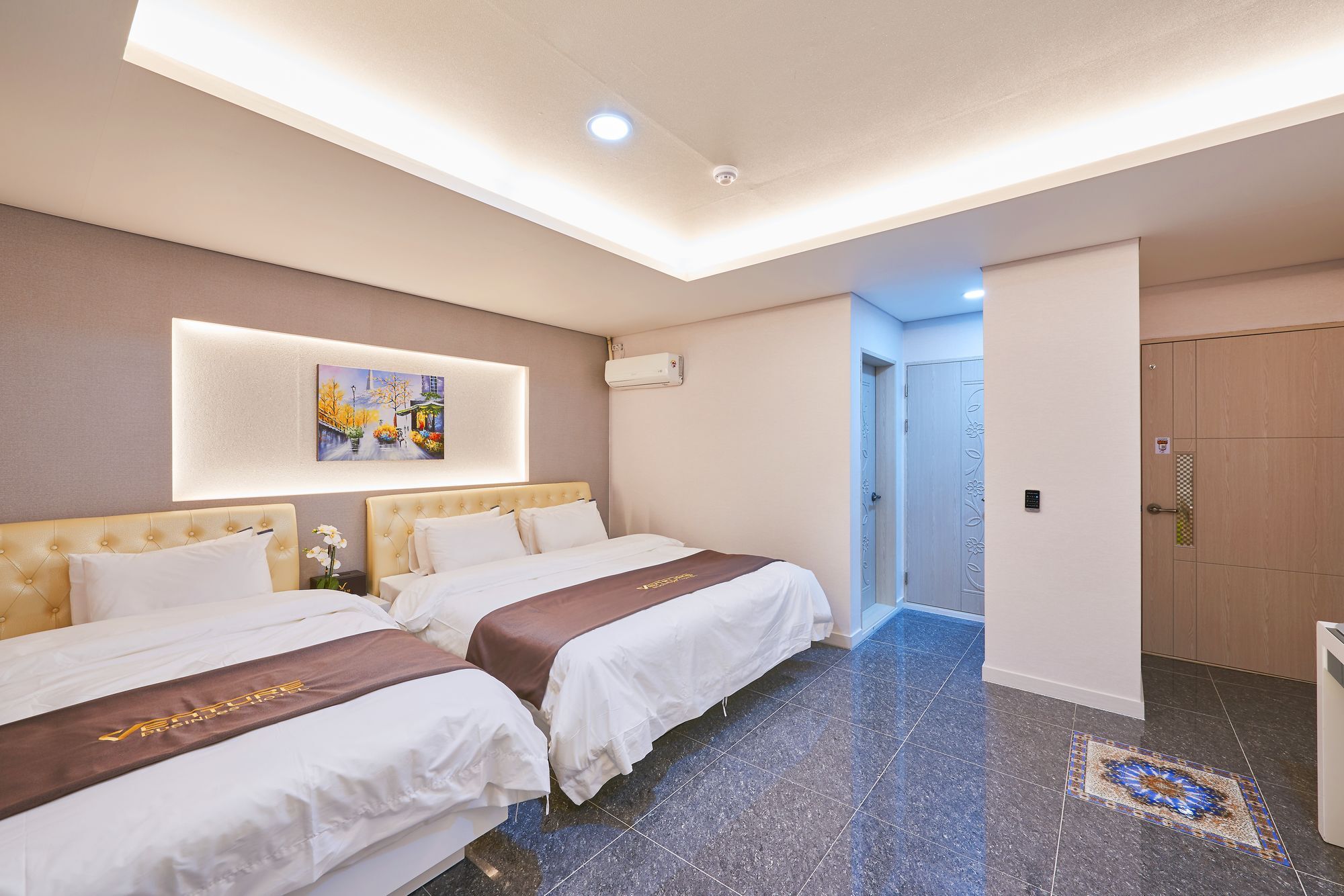 Gwangju Metropolitan City Venture Hotel מראה חיצוני תמונה